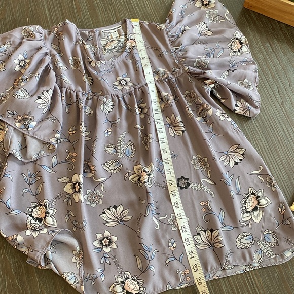 Jules & Leopold ladies blouse in size small. Mauve colour with floral pattern - Picture 8 of 8